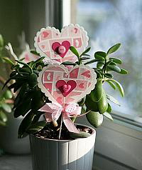 Paper Craft for Spring - Paper Heart Plant Stick 