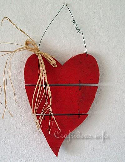 Spring Wood Crafts with free Patterns - Scrollsaw Project - Country Heart