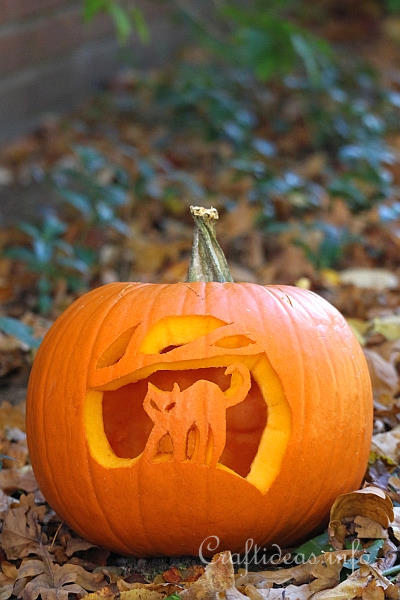 Halloween Craft Project - Pumpkin Carving - Cat Halloween Pumpkin