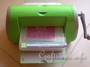 Cricut Green CUTTLEBUG MACHINE Only NO PLATES or Accessories. Card Making